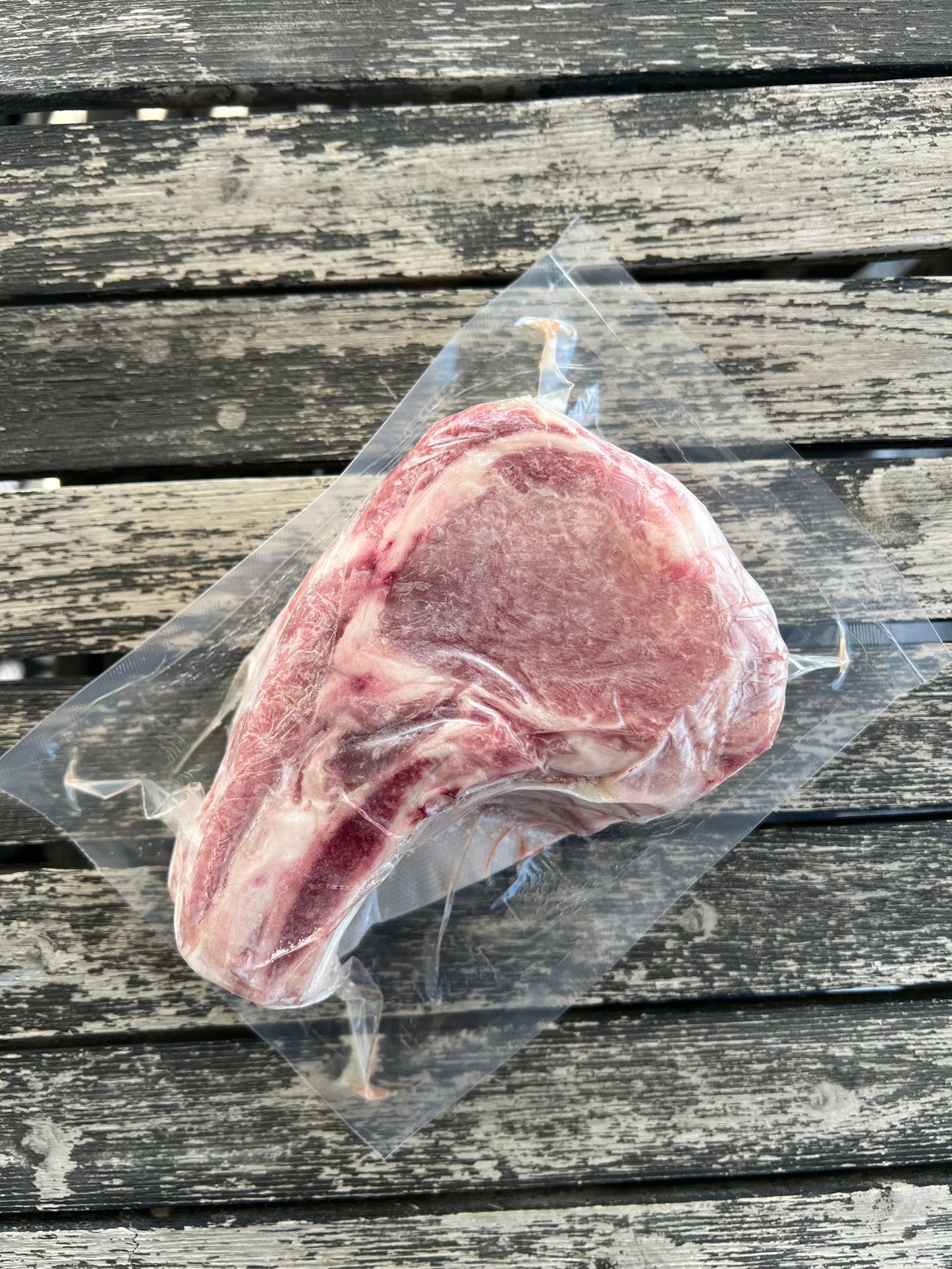 Pork Chops (Thick Cut, Bone-In, 2 per package)